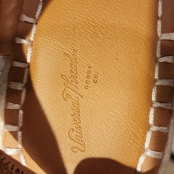 Universal Threads platform wedges w/ snake skin faux size 8 1/2 W - Picture 10 of 10